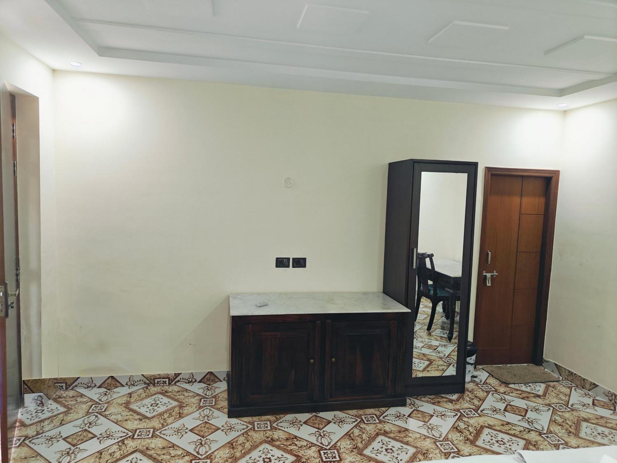 Hotel Tourist Rest House Agra Exterior foto